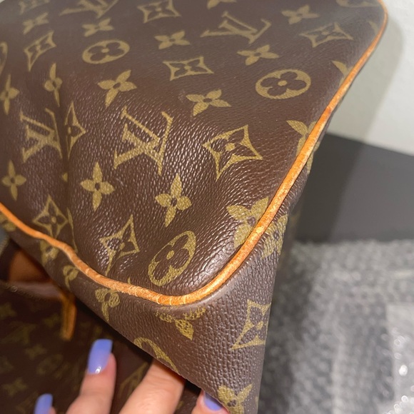 Authentic - Louis Vuitton Monogram Speedy 35 Handbag - firm on price - Picture 12 of 15